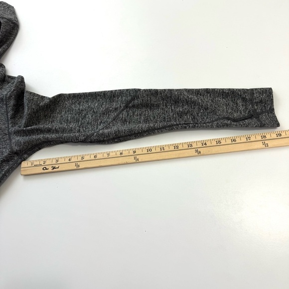 Brooks Women’s XS Activewear Utopia Thermal lII Zip Up Hoodie Heathered Grey EUC - Picture 13 of 15